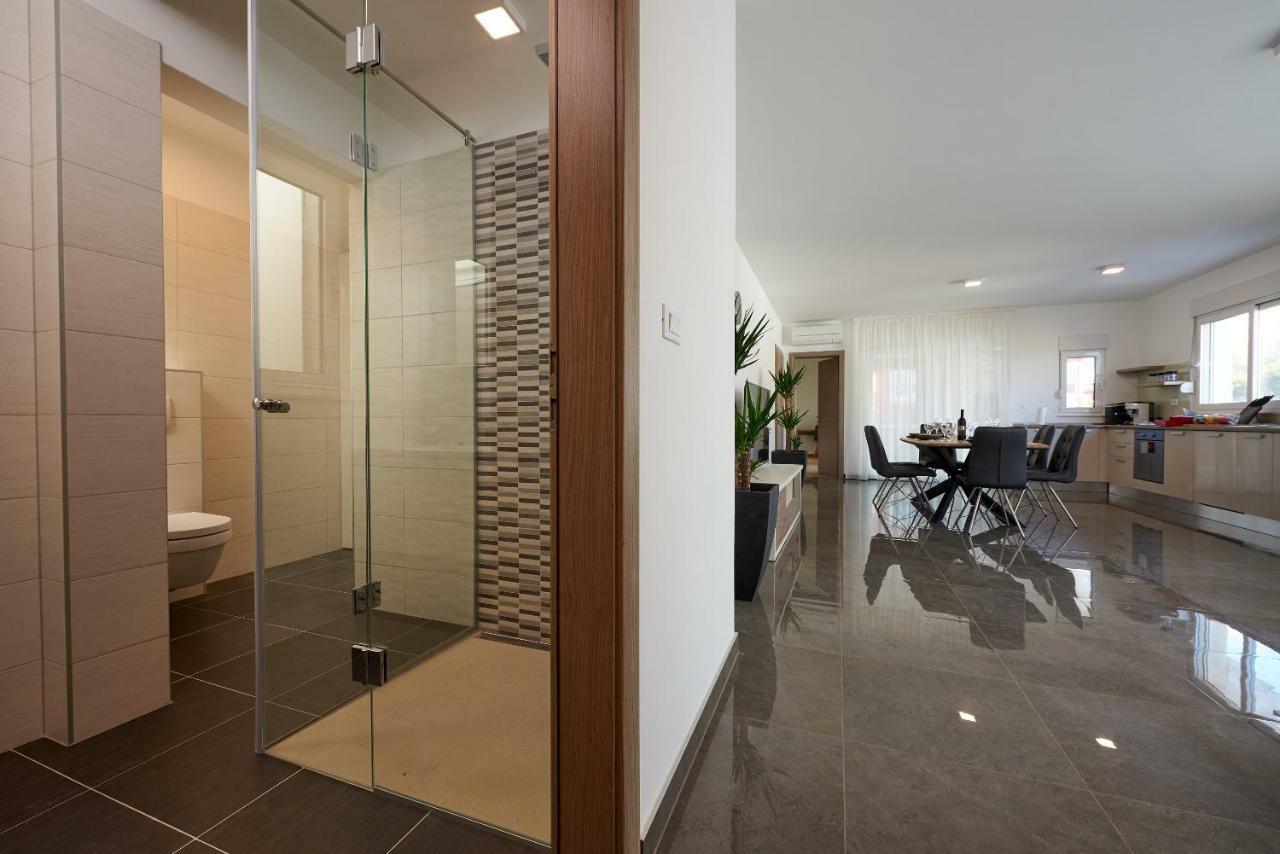Luxury Villa Residence Zupanovic Trogir Eksteriør bilde