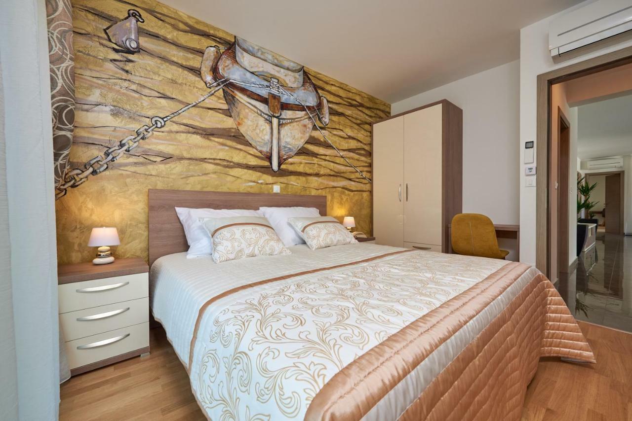 Luxury Villa Residence Zupanovic Trogir Eksteriør bilde