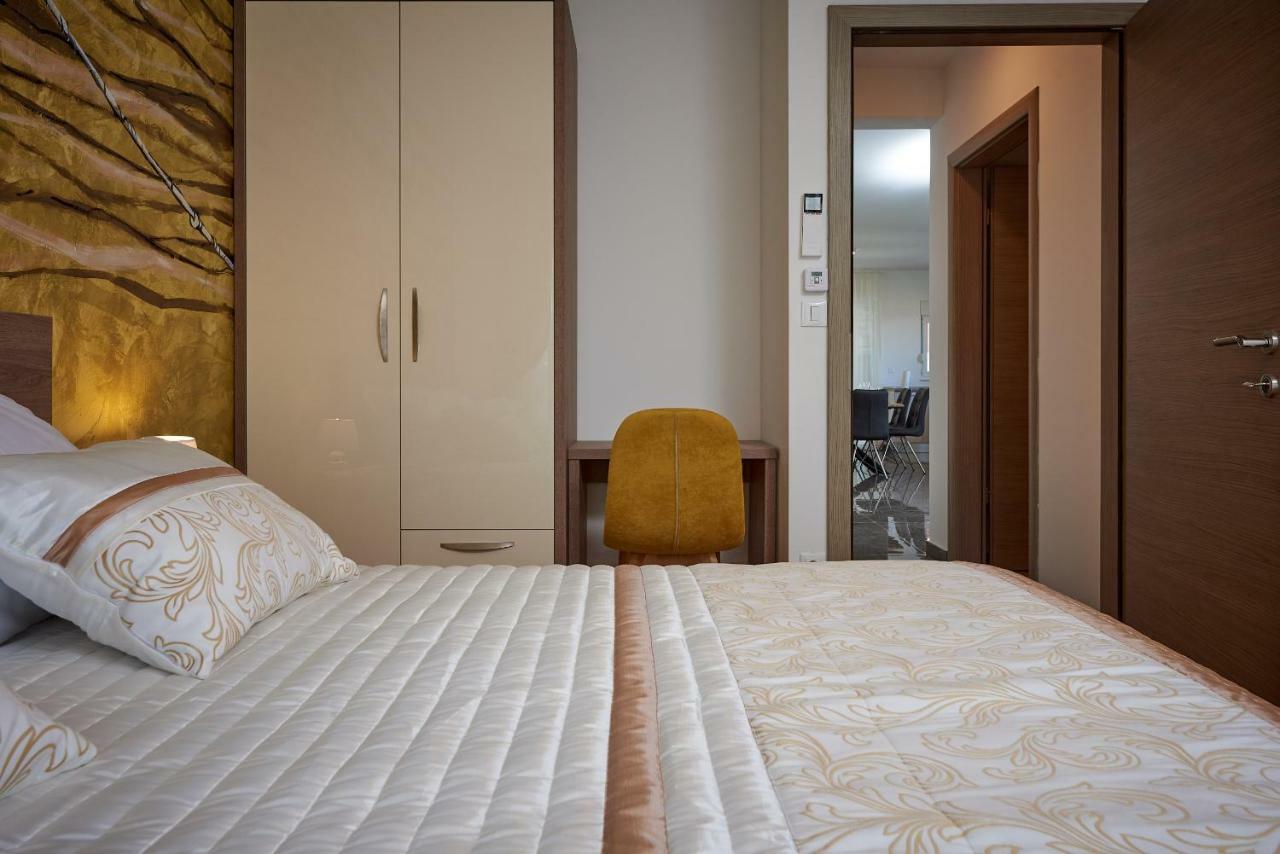 Luxury Villa Residence Zupanovic Trogir Eksteriør bilde